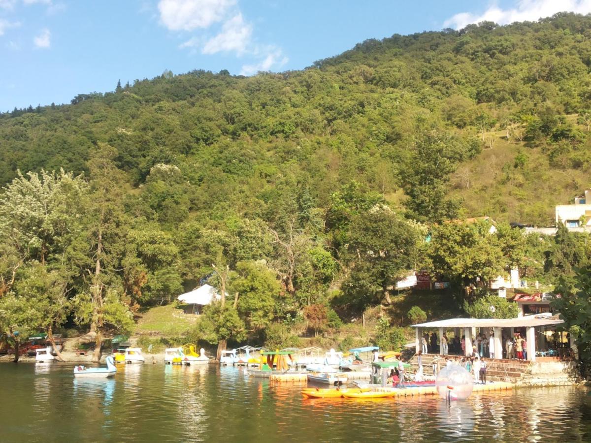 Kanara Hotel Bhimtal Exterior photo
